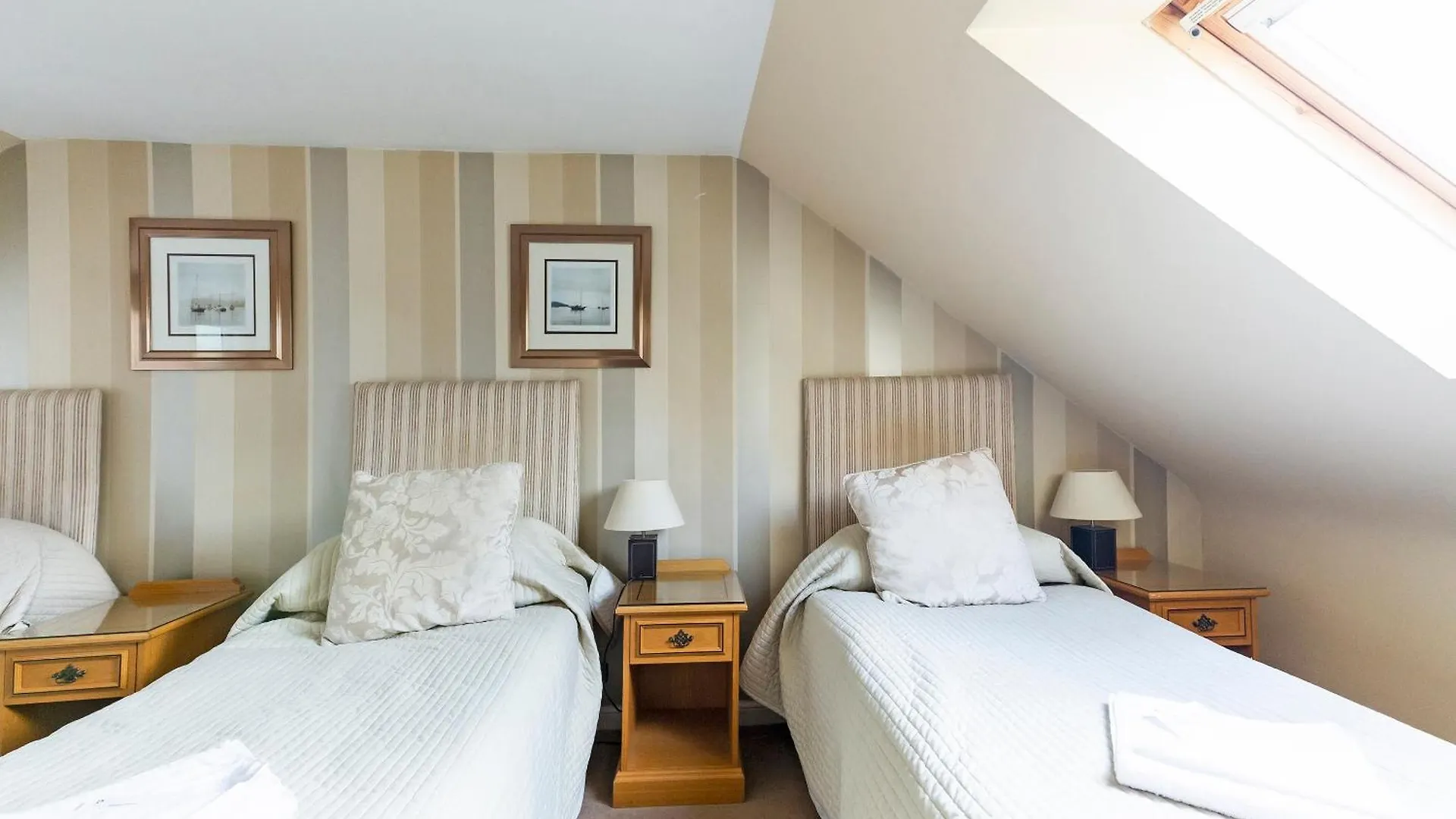 Hotel Arden Guest House, Craigmillar Castle Edinburgh