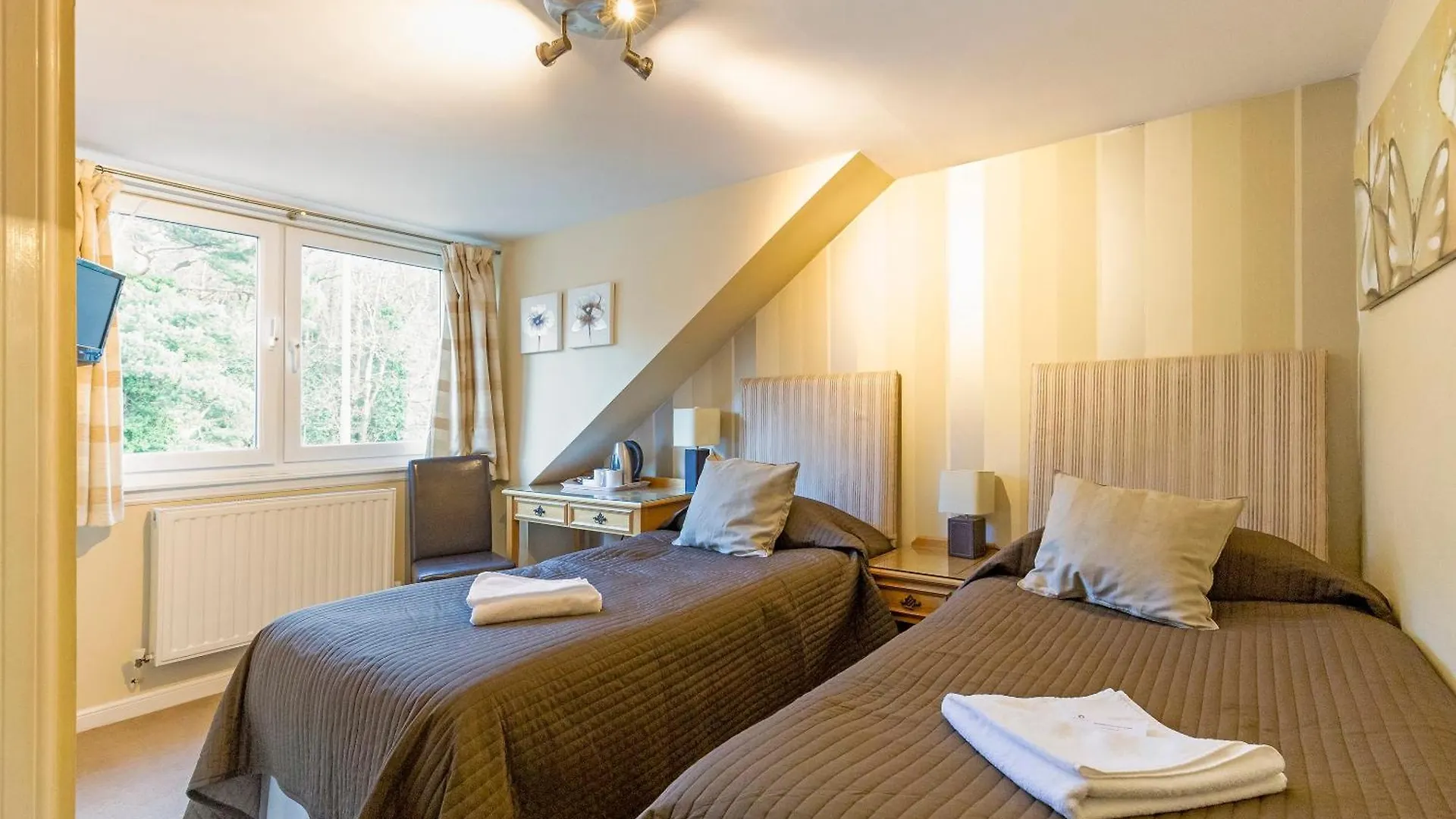 Hotel Arden Guest House, Craigmillar Castle Edinburgh