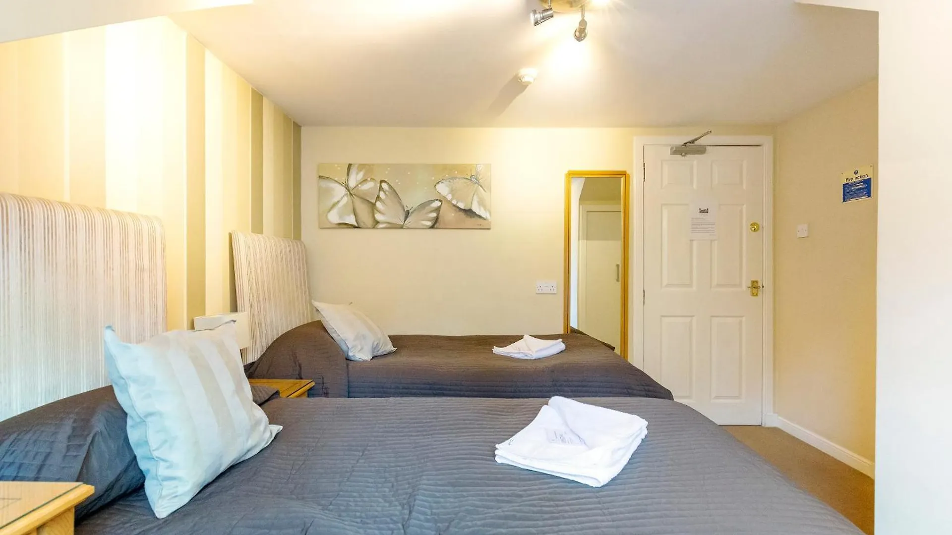 Arden Guest House, Craigmillar Castle Edinburgh United Kingdom