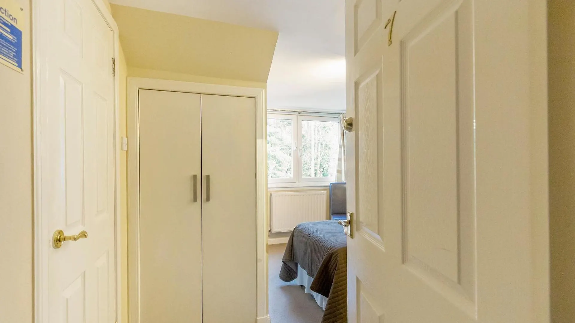Hotel Arden Guest House, Craigmillar Castle Edinburgh