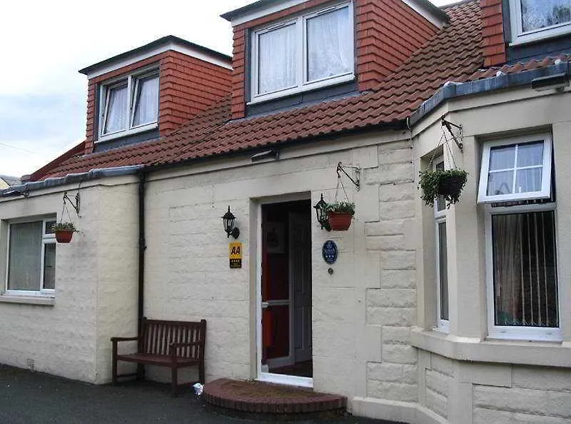 Arden Guest House, Craigmillar Castle Edinburgh